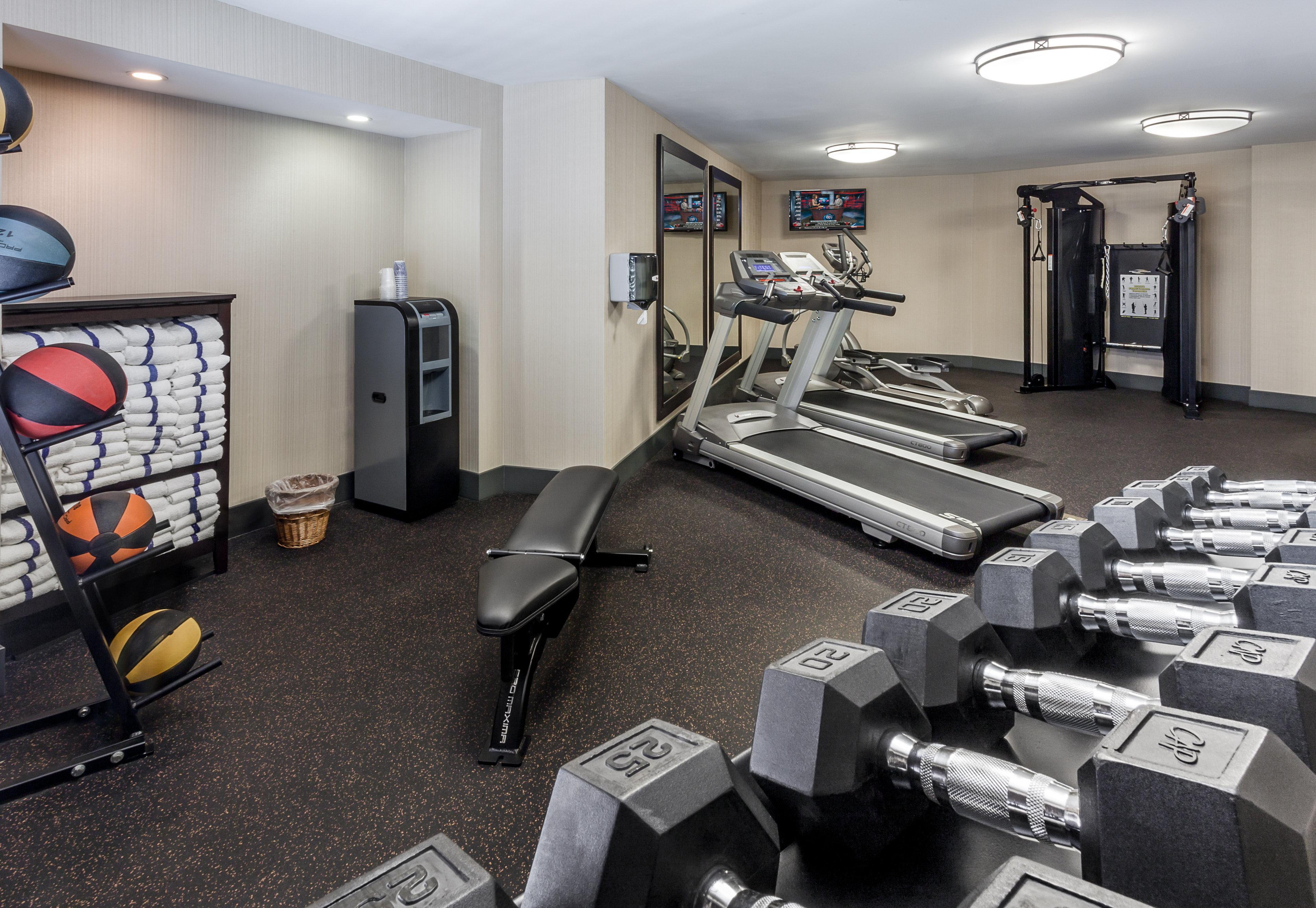 Holiday Inn Express & Suites Carpinteria By Ihg Exterior photo
